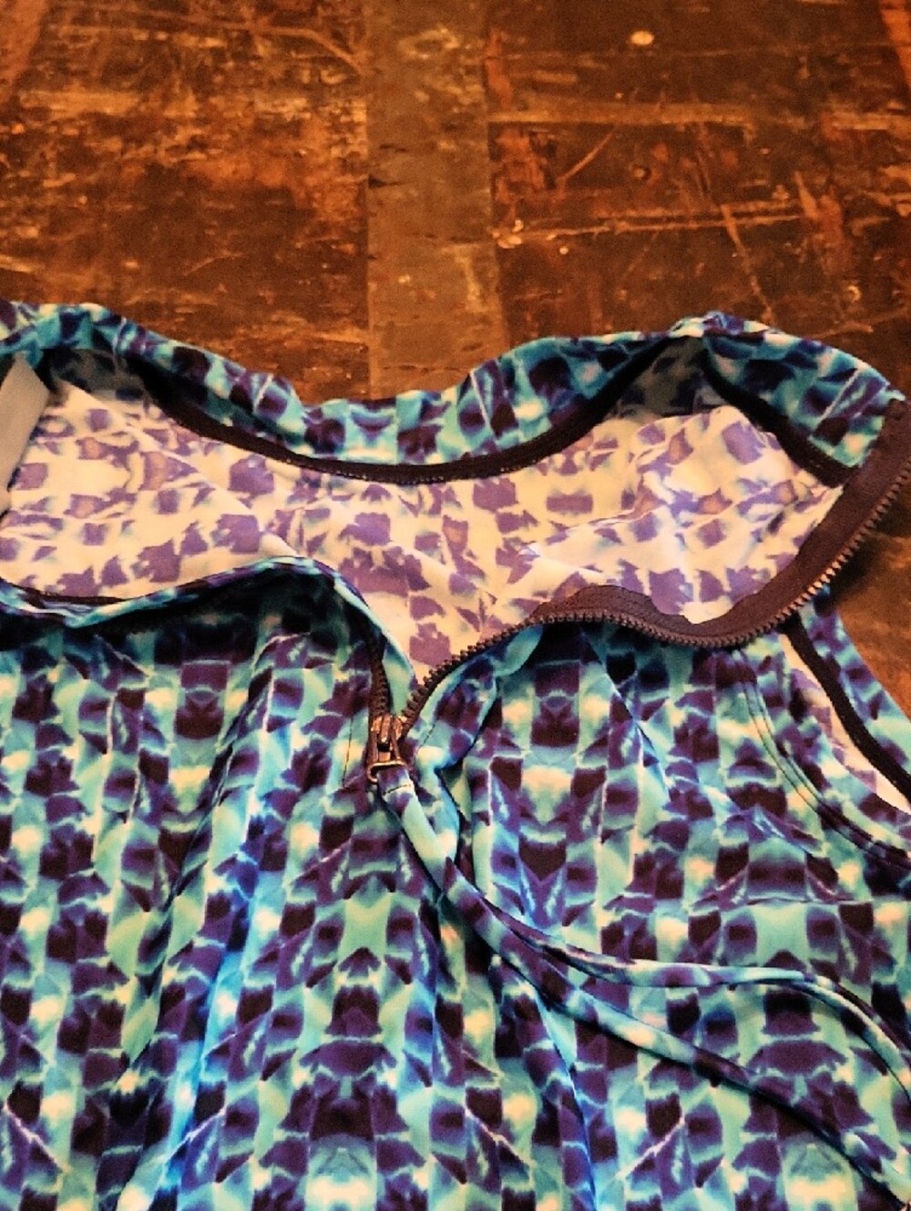 Athleta Turquoise & Navy Geometric High-Neck Swim Coverup - Picture 6 of 6